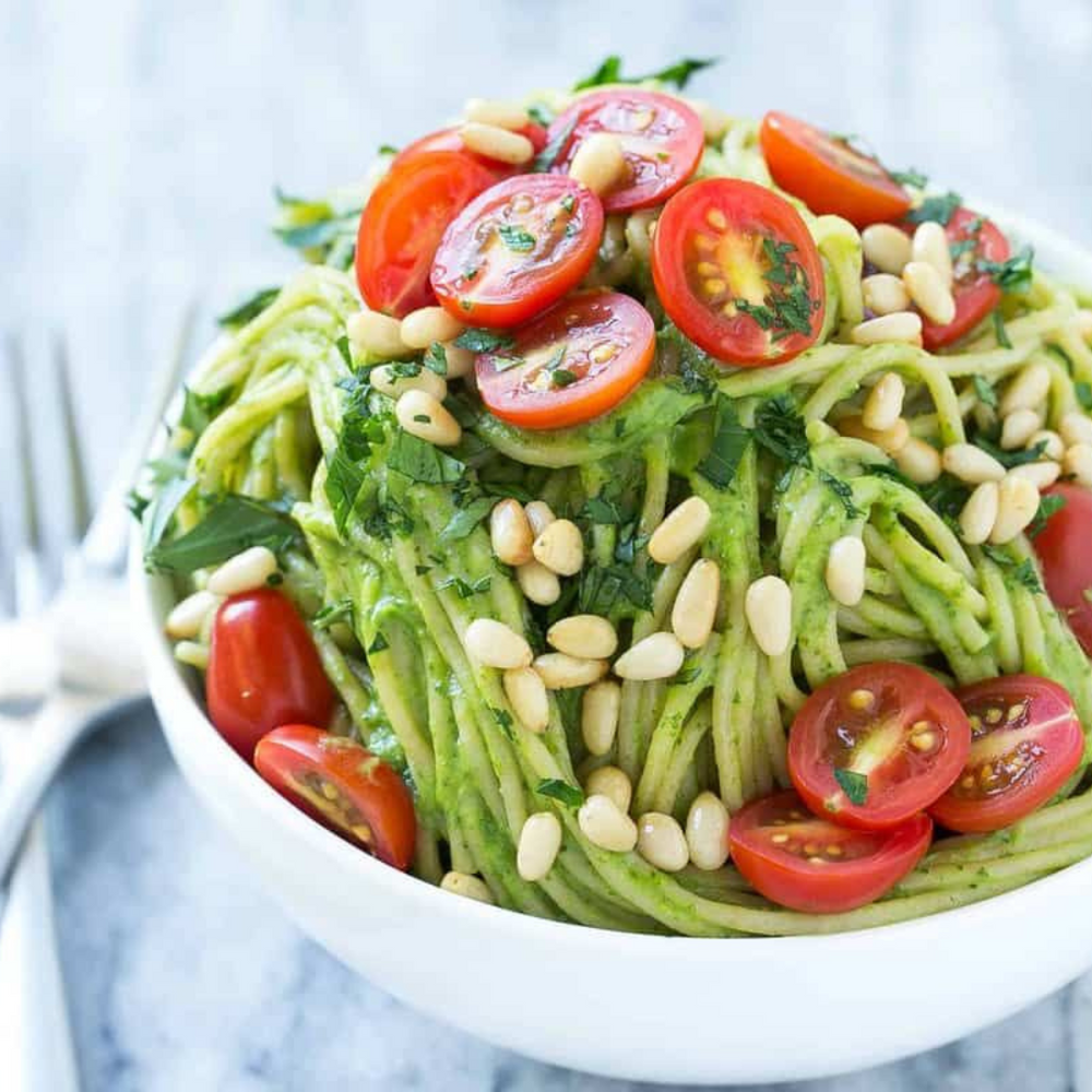 Green spaghetti